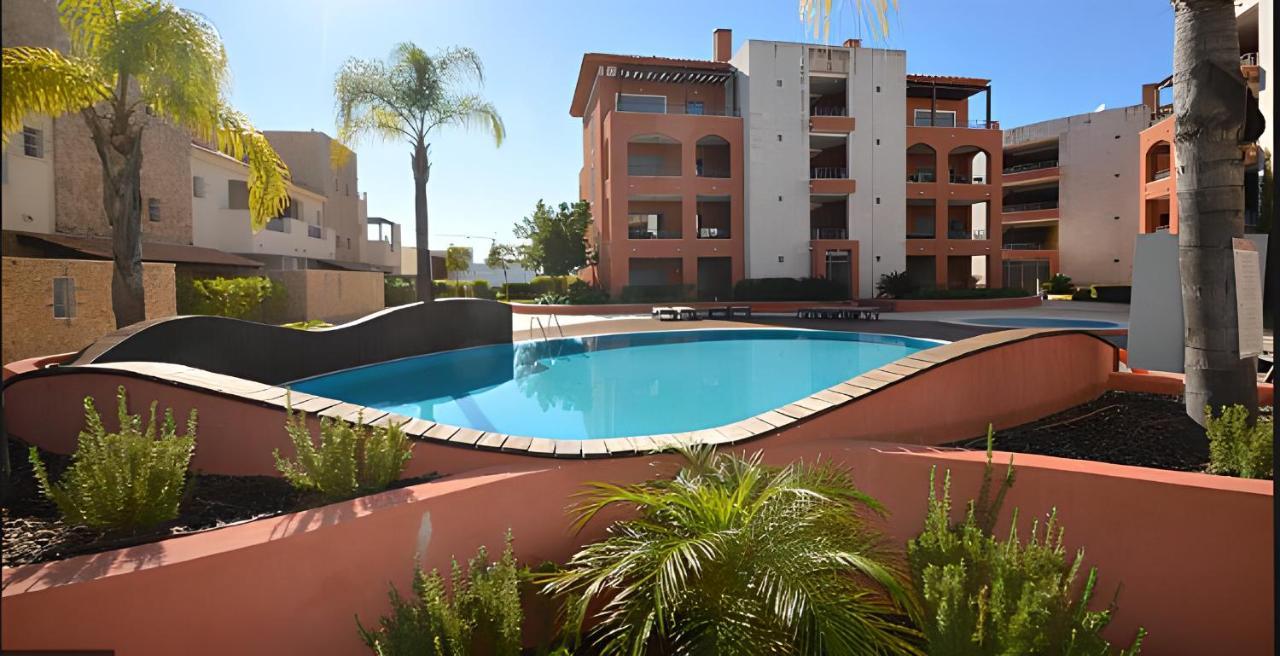 Vilamoura Victoria Gardens With Pool By Homing Bagian luar foto