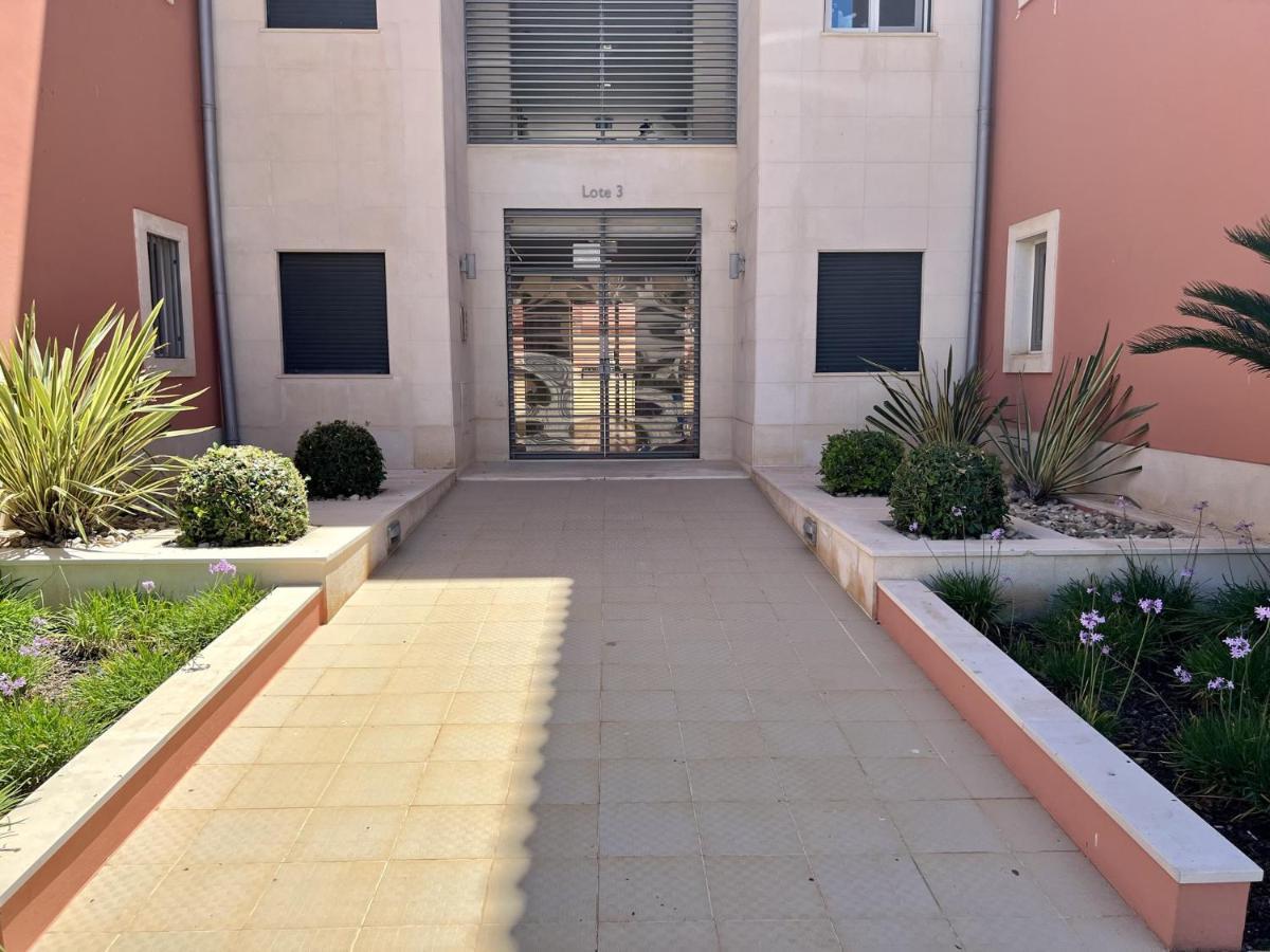 Vilamoura Victoria Gardens With Pool By Homing Bagian luar foto